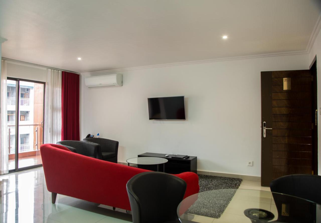 Wdc Aparthotel - Buea Ngoại thất bức ảnh
