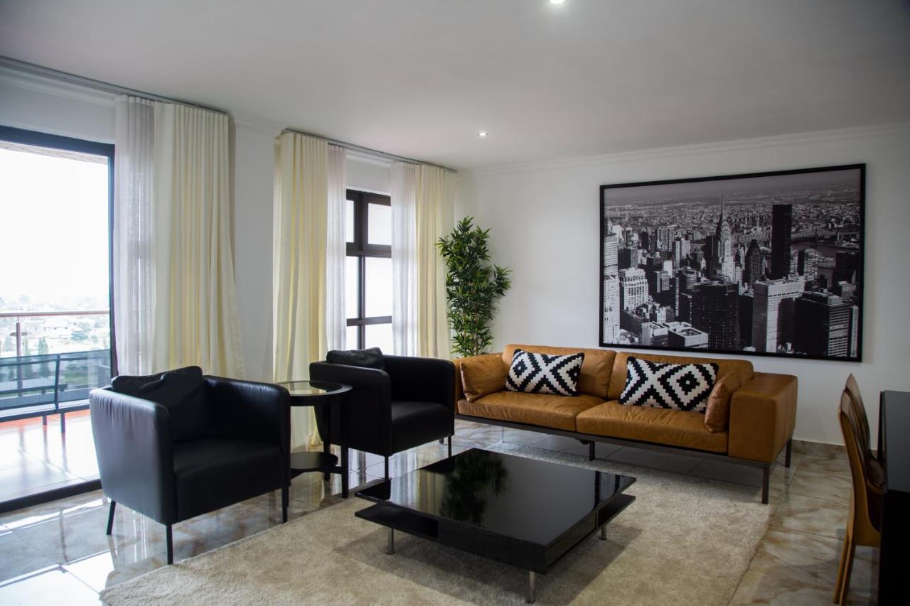 Wdc Aparthotel - Buea Ngoại thất bức ảnh