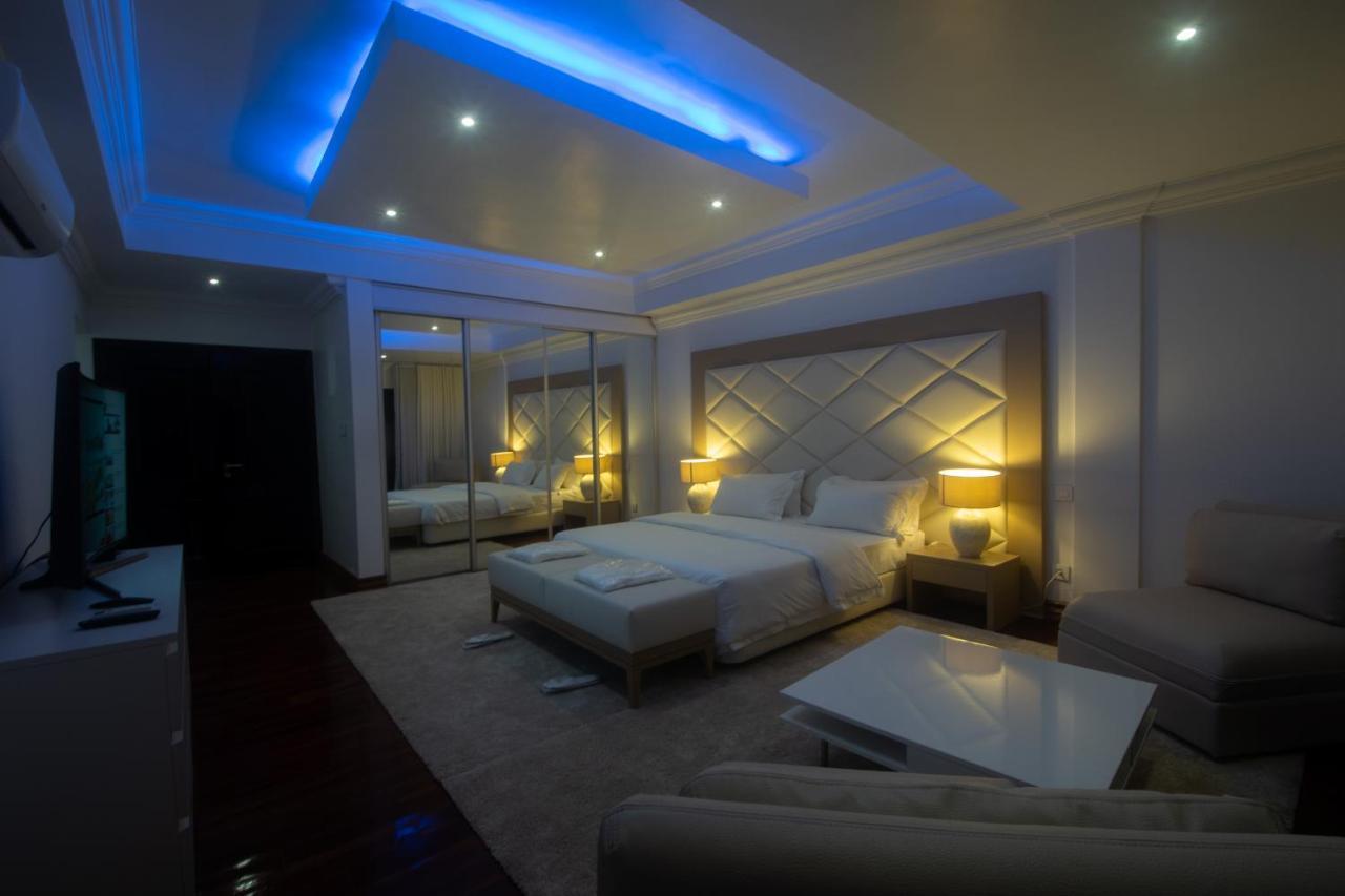 Wdc Aparthotel - Buea Ngoại thất bức ảnh